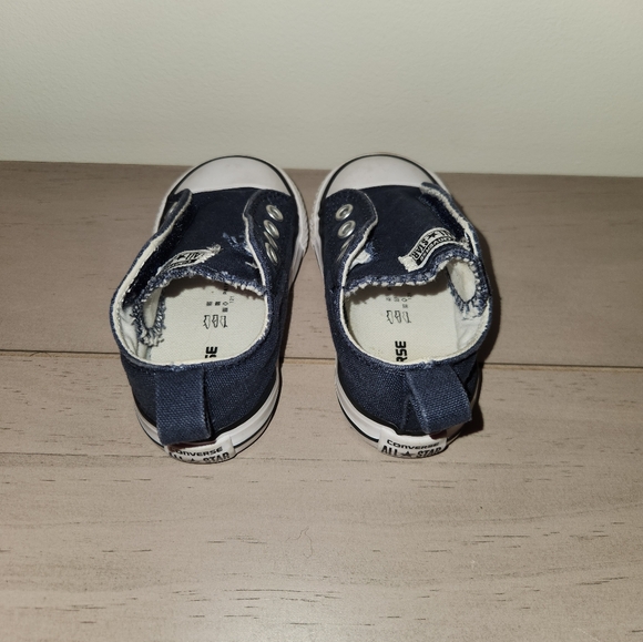 Converse All Star low top velcro toddler sneakers - Picture 3 of 8